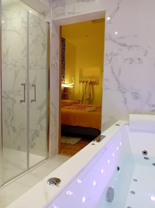 Maison Avec Jacuzzi - Louvres Proche Roissy Cdg - Paris מראה חיצוני תמונה