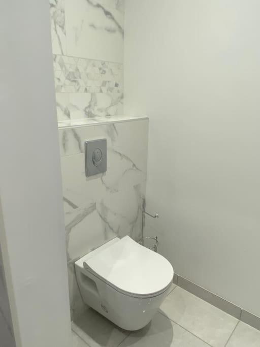Maison Avec Jacuzzi - Louvres Proche Roissy Cdg - Paris מראה חיצוני תמונה